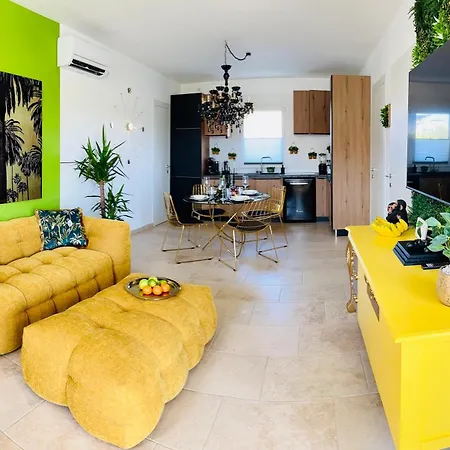 New Exclusive Horizon With Garden, Hot Tub And Private Pool Near The Sea Appartement *